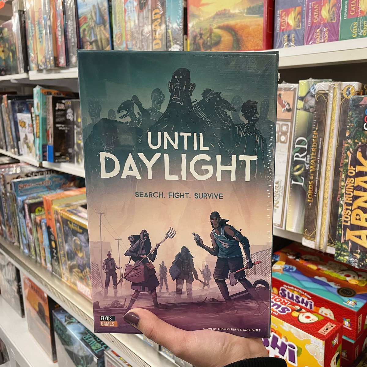 ubercoolstuff's tweet photo. Until Daylight is a co-operative survival card game. Your goal: Survive ten waves of enemies and save at least one survivor.
#shop519 #getdtl #untildaylight #game #boadgame #boardgames #gamenight #shoplocal #shopsmall #londonontario #boardgamenight https://t.co/5cgZWNPNcD