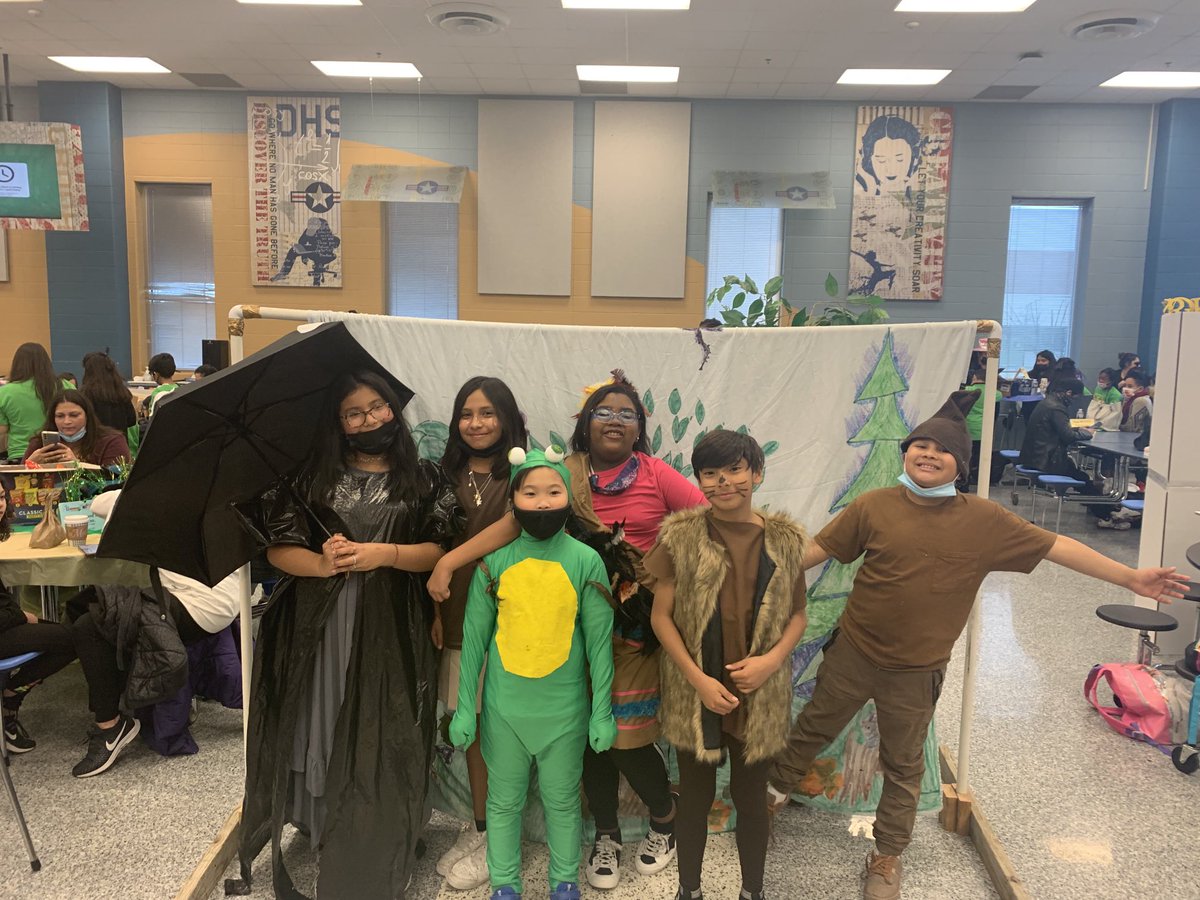 DI 6th place celebration yesterday ! Way to go Clever 🙉 ⁦<a href="/EppsIslandKISD/">Epps Island</a>⁩ ⁦@ldomeaux1⁩ ⁦@APKarenaJarvis⁩ ⁦<a href="/dinacorral16/">Dina Corral, M.Ed</a>⁩ ⁦<a href="/clwils072/">Casey Wilson</a>⁩ ⁦<a href="/KleinISD/">Klein ISD</a>⁩ ⁦<a href="/jenny_mcgown/">Dr. Jenny McGown</a>⁩