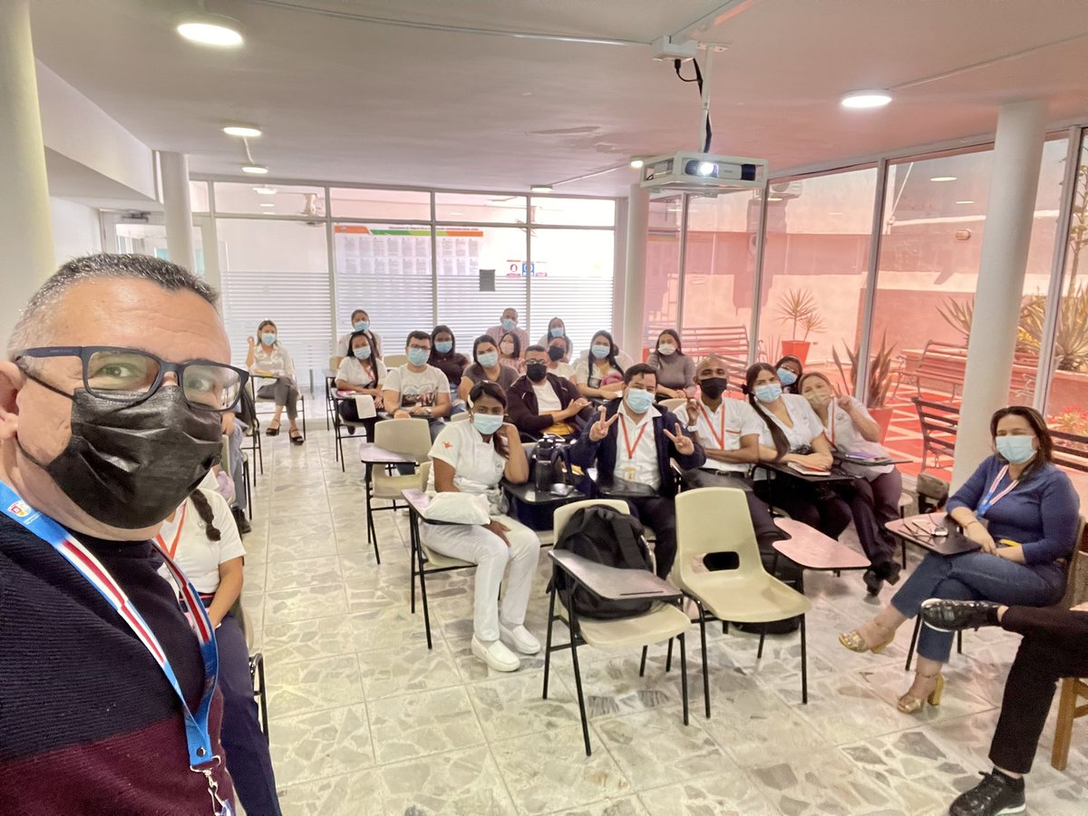 osierra50's tweet photo. La mas reciente cohorte de egresados del programa de Enfermería de la @CURNHumanidades sede BAQ, recibió hoy, de parte de @salud_atlantico, orientación sobre el 2° proceso de asignación de plazas de Servicio Social Obligatorio de 2022, que organiza el @MinSaludCol
#CURN https://t.co/zaF7kb3YZR