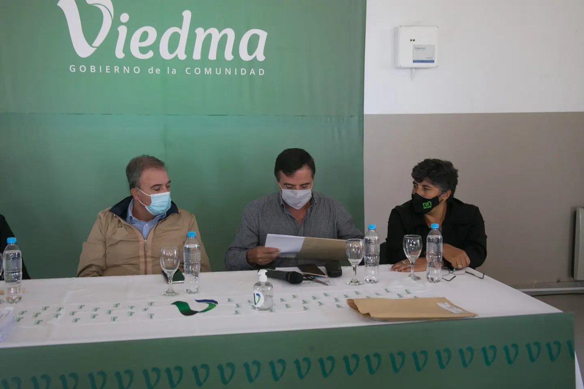 SenafRN's tweet photo. Una excelente noticia: Se realizó la apertura de ofertas para la construcción de un nuevo Centro de Desarrollo Infantil en #Viedma. https://t.co/7Ab5j6sJm0