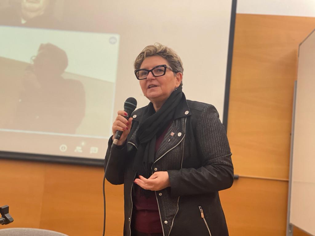 mtpallares's tweet photo. Continuem reforçant el projecte de @JuntsxCAT_Reus. Hem explicat el reglament d'elecció de candidats en vista les eleccions municipals del 2023 i hem presentat als afiliats a @PereAluja, que serà nou regidor a @reus_cat ocupant la vacant de @montsevilellac. Seguim endavant! https://t.co/971WP5a8Wc