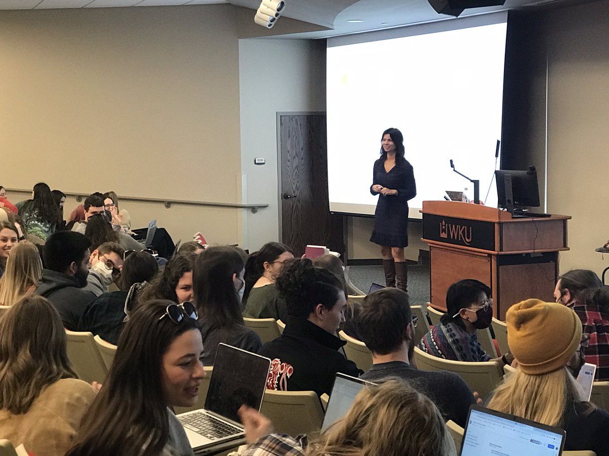 WKUmartin's tweet photo. So thankful to have @WKUAlumni @wkugal with our @WKUCEBS Topper Student Teachers today discussing Trauma Informed Practices. Our Toppers are learning how to support all Ss. https://t.co/V0JiOjdPEs