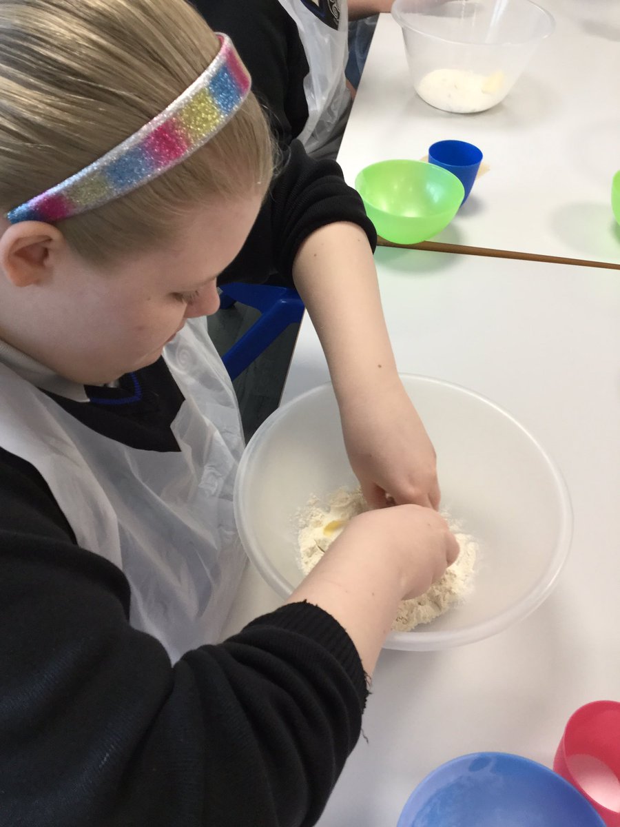 islwynsrb's tweet photo. Here’s Ebbw following up our fantastic work on The Very Hungry Caterpillar by baking our scones. #sconewiththewind https://t.co/Ikdy40GoRr