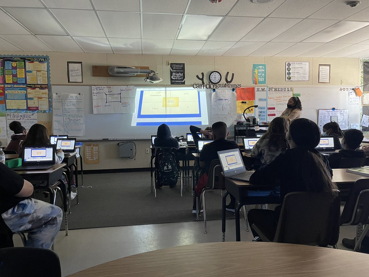 loudonleopards's tweet photo. We love to see our sixth grade Leopards actively engaged in rigorous math learning! #BellToBellLearning #ReadySetGrow #MathMatters #PBVUSD #GoLeopardsπ https://t.co/bHOavKSmVQ