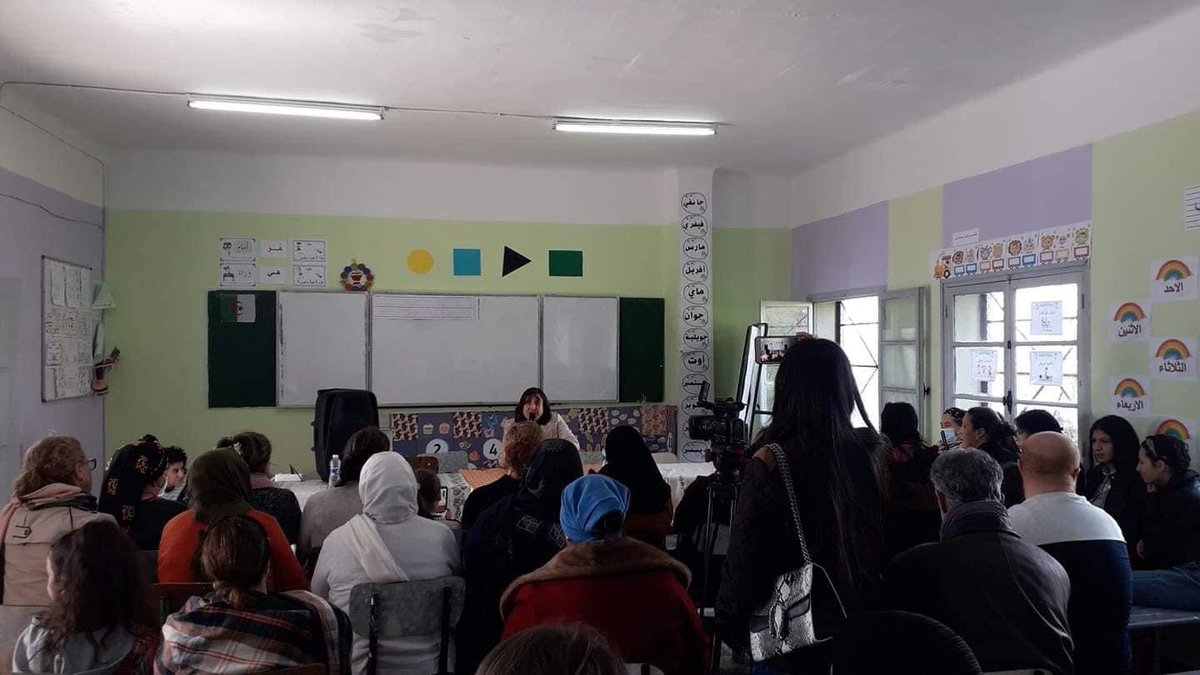 Le_jfa's tweet photo. Caravane de l'espoir et de la paix _Taqeffaft n talwit d ussirem a été aujourd’hui à Ath Hagg- Tizi Ouzou.
Une conférence a eu lieu sur les droits des femmes et des enfants.Une exposition aussi des dessins de l’artiste Daïffa sur les violences faites aux femmes. https://t.co/4w76PxuWxn