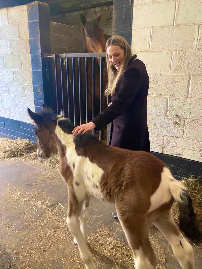 Emer Currie inactive account tweet media