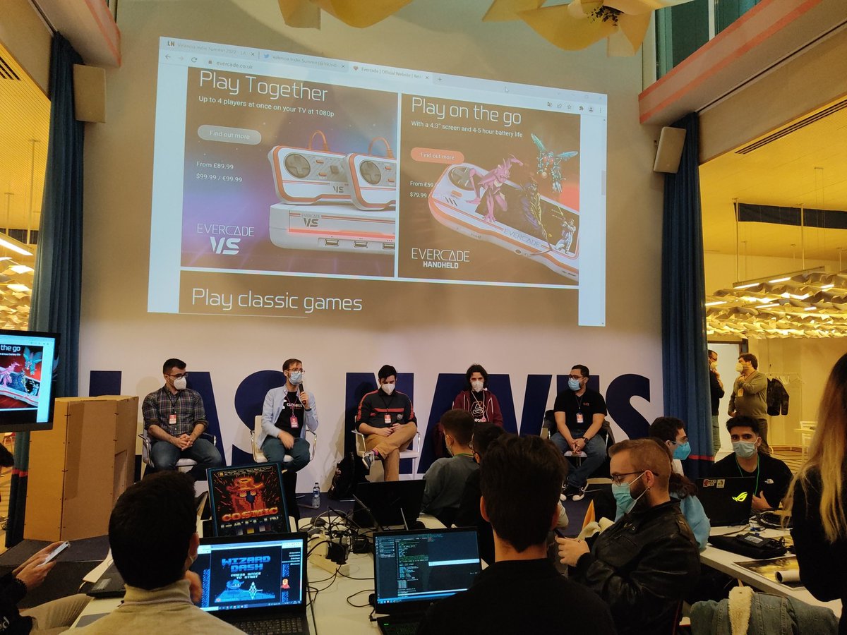 MazeOfGods's tweet photo. @TesuraGames  enValencia durante la celebración del Indie Summit 2022
🤩😍 https://t.co/JtWHD0jrrb