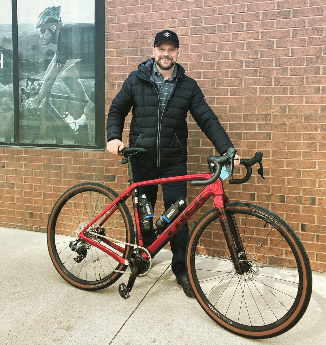 ZiggysCycleKW's tweet photo. We π #newbikeday ππ΄
Hereβs to lots of fun adventures on your @TrekBikes Checkpoint SL 6 eTap #gravelbike
#newbike #gravelbikes #gravelgrinder #trekbikes #checkpointsl6 #happycycling https://t.co/g7K1nYKBhA
