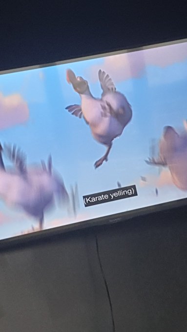 Wtf is this movie #IceAge https://t.co/hSEjaPQNQd<a href="/tag/iceage"class="tags">#IceAge</a>