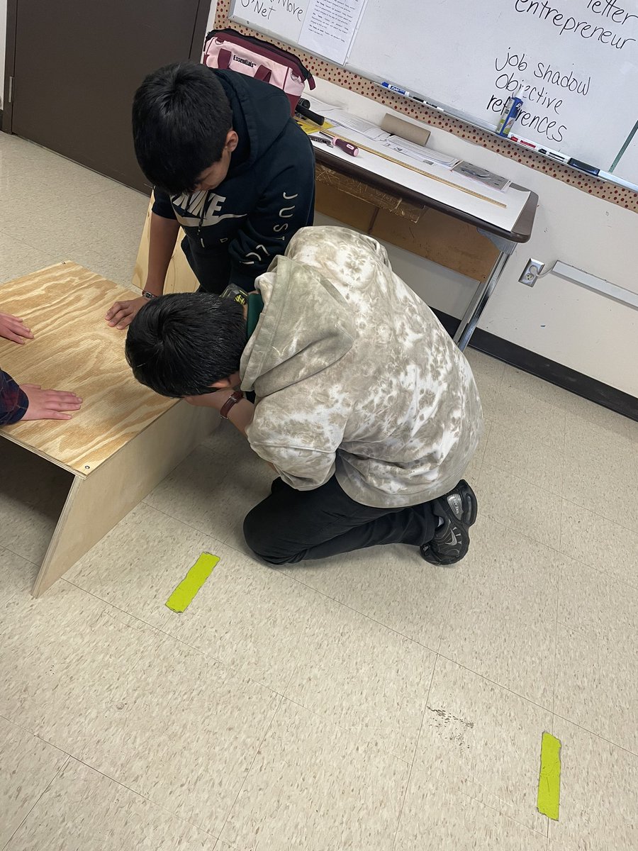 JCM_ECH's tweet photo. On Fridays we build a #BlessingBox for our JCM-ECH community! These students are awesome @suptking @JMCSchools π―π― ππ https://t.co/AuxUDWjrCe