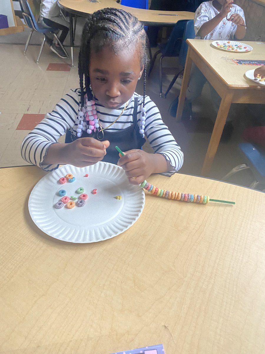 hszellner1's tweet photo. Dreaming of sunshine and rainbows today! #esc9headstart #iamwfisd https://t.co/JlKe4z2x3M
