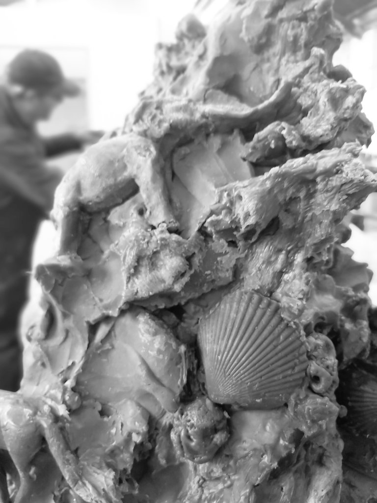 In foundry today waxing sculpture of #elainemorgan <a href="/women_welsh/">Monumental Welsh Women</a> such a privileged to be part of this change, thank you so much to everyone involved, unveiling 11 am ,18th March #MountainAsh #Wales #WomensHistoryMonth #InternationalWomensDay2022 <a href="/empprojects/">Emma M Price</a>