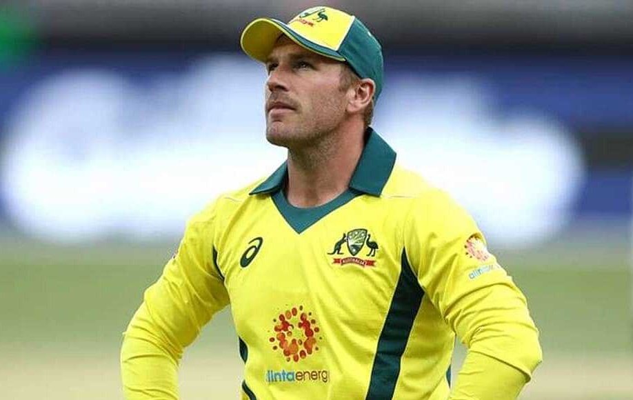 TheCricketAlert's tweet photo. 🚨 NEWS 🚨

- Aaron Finch replaced Alex Hales in KKR's squad for IPL 2022.

- Alex Hales opted out of IPL 2022 due to bio-bubble fatigue. 

#PinkBallTest | #INDvSL | #IPL2022 https://t.co/lTvs54k43l