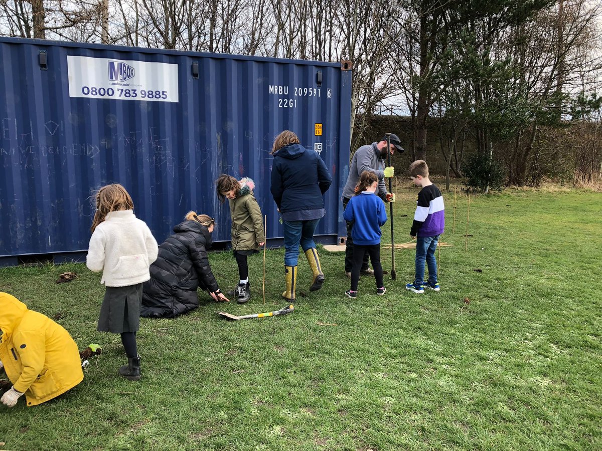 BrunstaneP's tweet photo. Thanks to the amazing folk who gave their time to plant @WoodlandTrust trees @BrunstanePS. Looking forward to some brilliant colour and exciting areas for the kids to explore in years to come #bigclimatefightback #naturalspaces https://t.co/D3HYoN7PK6