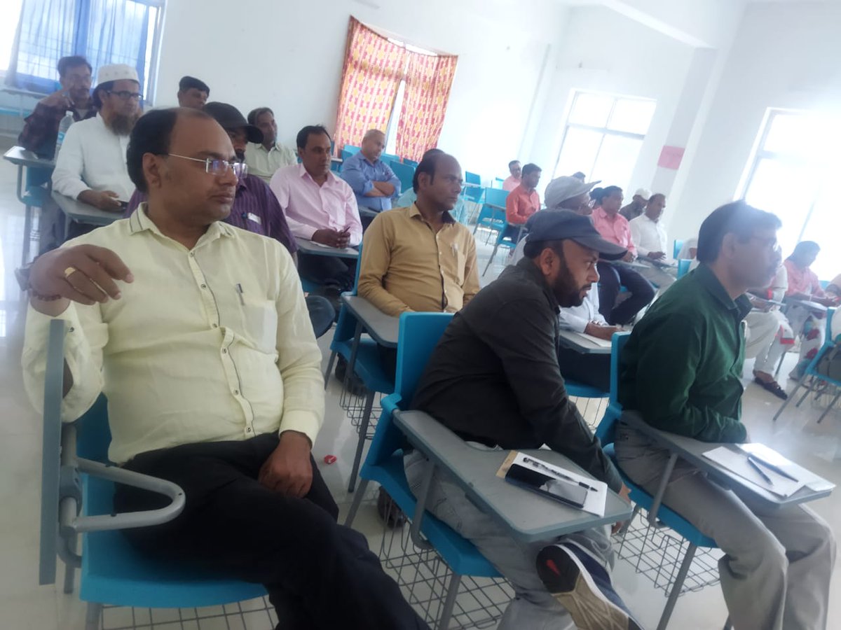 BankaDto's tweet photo. Refresher training of RBSK Team. https://t.co/Z1niCzzGo7