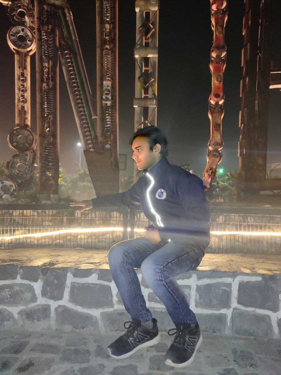 mh__alam's tweet photo. "If you truly loved yourself, you could never hurt another."

 #story #trending #latesttweet #photos #videos #dppost #writer #storywriter #think #dp #mhalam #twoline #Dark #bestdp #top #smile #friendship #mohib https://t.co/y0POulZI8x