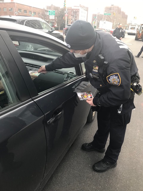 NYPD25Pct's tweet photo. Yesterday our traffic and patrol officers worked together to conduct a vehicle safety checkpoint near the FDR Drive to remind motorists to slow down watch out for pedestrians. Drive Safe!
#EastHarlem #PBMN #VisionZero #25PCT https://t.co/VyMYgwnoLh