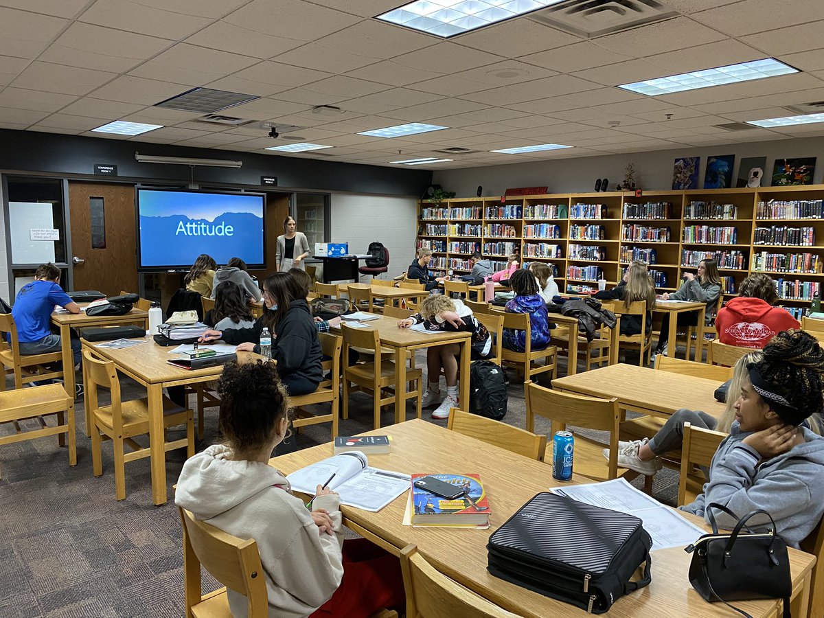 alyssaclaufmann's tweet photo. One of my favorite units of the year—career exploration! Students learn about the 16 Habits of Mind, soft skills, interview skills, etc. They hear from several guest speakers and explore/investigate a variety of career pathways. https://t.co/UIAOsDvB8c