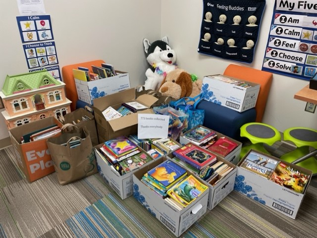 We appreciate everyone who supported our Book Drive for Wake Up and Read! White Oak ES collected and donated 773 books! Thank you for helping improve childhood literacy in our community! <a href="/WhiteOakElem/">White Oak Elementary</a> <a href="/Literacy4Wake/">WAKE Up and Read</a>
