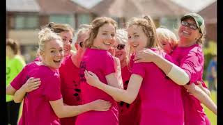 CricketShrops's tweet photo. 🏏🥂 Women's Softball Cricket has proved a big hit in Shropshire in recent years.
So we've made a video to give you an idea of why it's become so popular – and how to get involved!
https://t.co/18prtme849 https://t.co/gH4jzAQEFn