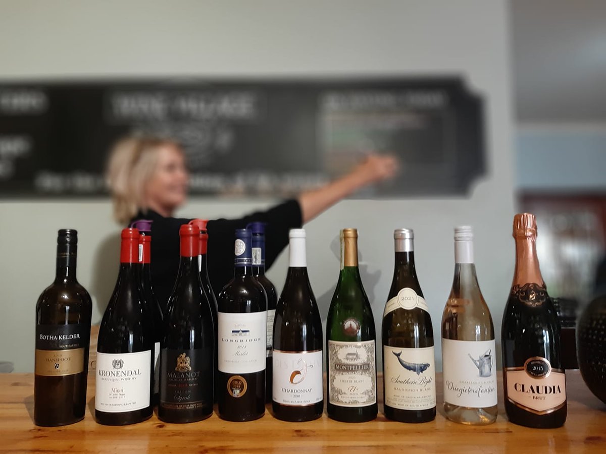 Join us for a Fine Wine Time this weekend, only at Wine Village. Mienette &amp; Nicolaas ready to take you on a one-of-a-kind ##winesafari  

#driegietersfontein
#winevillagehermanus #perfection 
#winetasting #localislekker #winedown