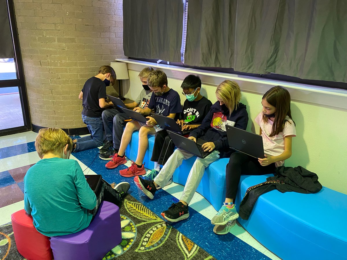 smalldfes's tweet photo. I'm so proud of how hard these 5th graders worked together to learn about and build their own design of an airport through FAA &amp; Minecraft Education.  We didn't place in the competition, however we completed the project  in time and entered our submission. https://t.co/QMi3Vvazeo https://t.co/FhM02LWBRs