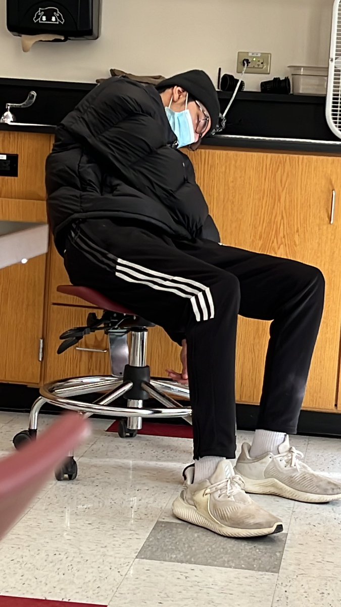 brownfacebb's tweet photo. @Lifusvto caught lacking https://t.co/k2AdNFARRi