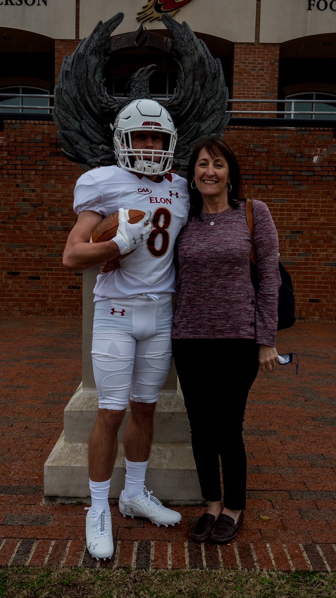 Committed!!
First, have to say thanks to my mom. None of this would’ve been possible. Second I want to thank all my coaches (you know who you are). Last I want to thank <a href="/ElonFootball/">Elon Football</a> for giving me this chance, I’m beyond blessed. <a href="/LeesvilleFB/">Pride Football</a> <a href="/Arketa_Banks/">Arketa Banks</a> <a href="/TonyTrisciani/">Tony Trisciani</a>