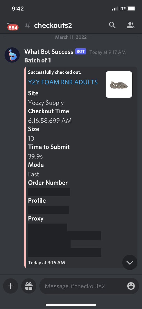 First pair of foam runners, hopefully I can cop more pairs of the oreos tomorrow Bot: @whatbotisthis @whatbotsuccess Cook Group: @polarchefs @polar_success Gmails: @NotifyAccounts Proxies: @ChiCooked @ProxyChimp Server: @Sauceservers