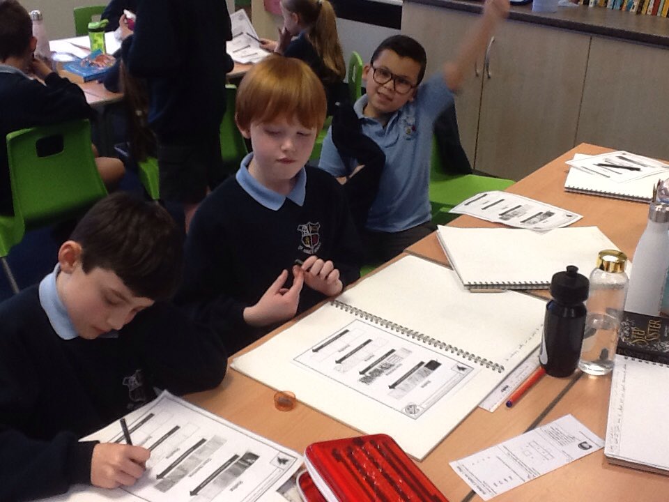 Class10JR1's tweet photo. Practising different sketching techniques. @StAnnesOrmskirk https://t.co/0ySwfUKkox