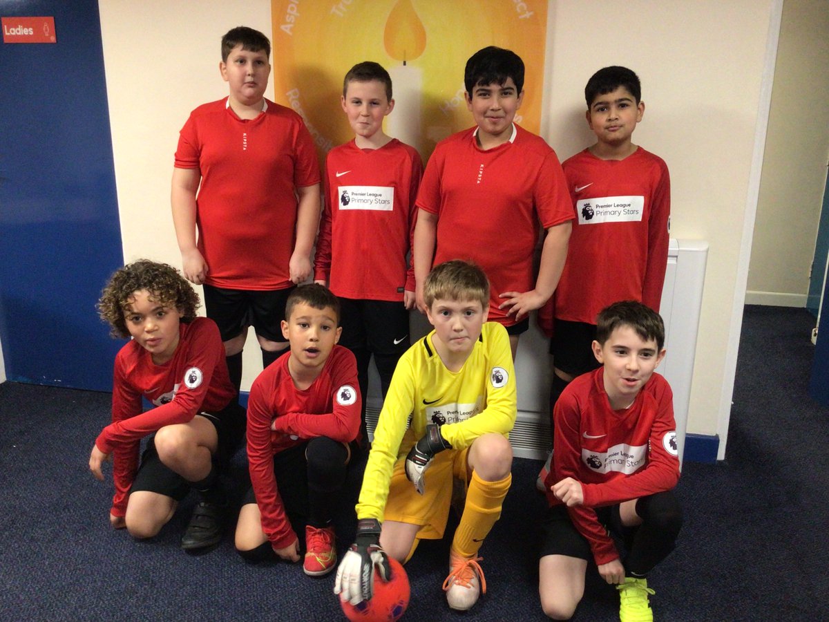 StThomasCofEAcademy tweet media