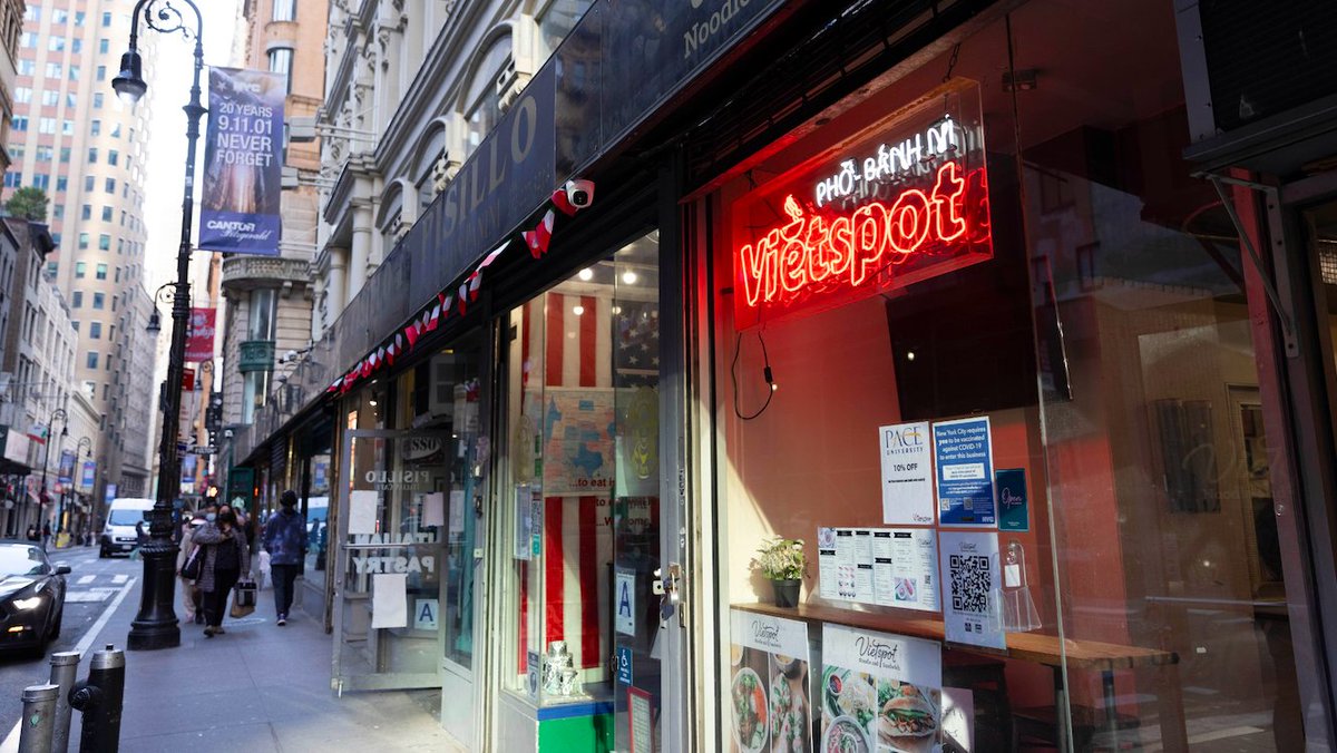 DowntownNYC's tweet photo. Local Spotlight: Where To Shop And Eat On Nassau Street https://t.co/gPRui96Yx7 https://t.co/DAJwBQUYzA