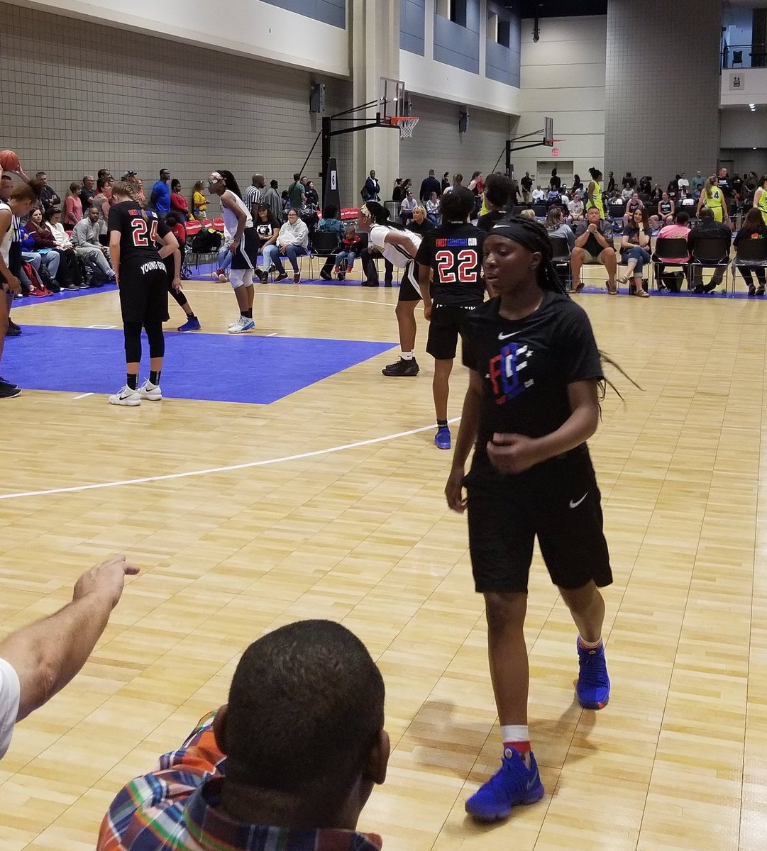 CghrMedia's tweet photo. π #CGHRMedia
#FlashbackFriday
@ASGRBasketball
#DeepSouth
Has been a Staple for 23 Years....
My 1st year as an Evaluator in 2018
@FBCMotton was Killing #ASGRDeepSouth on Multiple Courts at a time...
Who is going to be the #Next Independent program to do this??
#DaFuture https://t.co/VFIP7pxeZJ