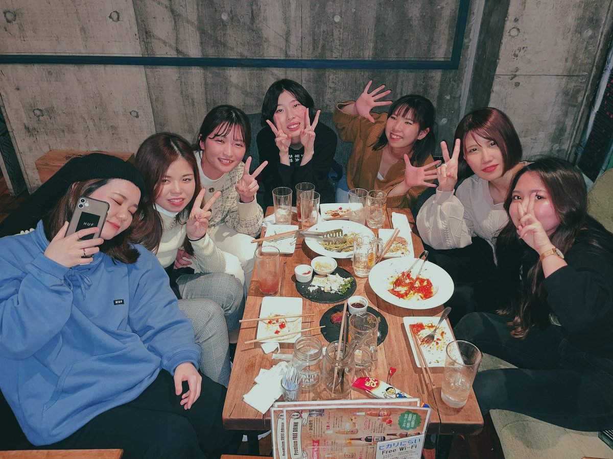 S_S2amk's tweet photo. だいすき那覇メイン❤
キャラ濃いし毎日楽しすぎて感謝🤣
.
.
.
大浜にゃ～み!!おめでとう💐

(行きつけのとこご飯美味しすぎて。。) https://t.co/D5PtwAaMxy