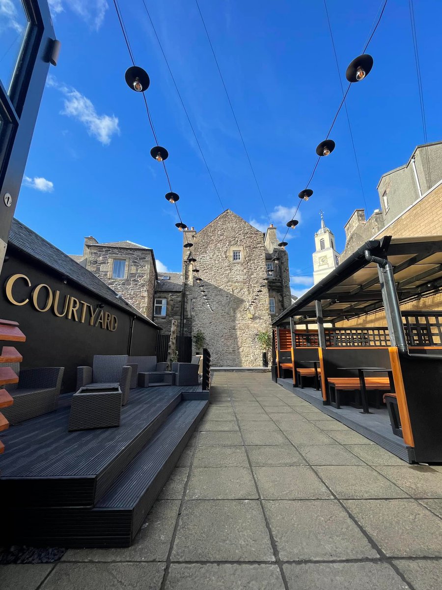 AdvertiseWELL's tweet photo. Are you looking for some weekend plans? 

why not pop into The Courtyard Wine Bar and share a great weekend with a loved one...

#WineBar #Lanarkshire #LocalBusiness #Lanark https://t.co/I6jSYpl4Y7
