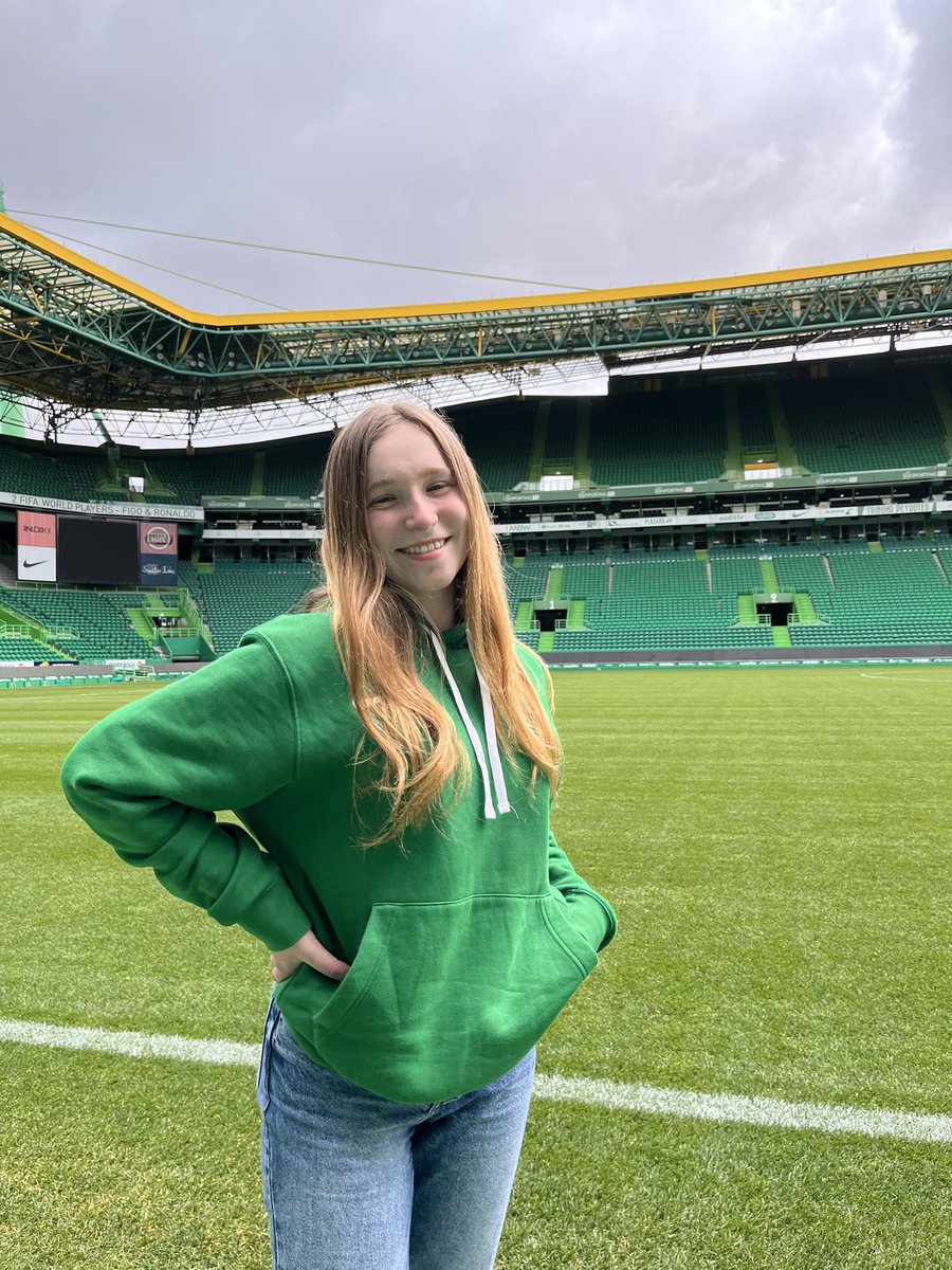 _mfgomes_'s tweet photo. amor da minha vida 💚 @Sporting_CP https://t.co/hx2uVBXmWJ