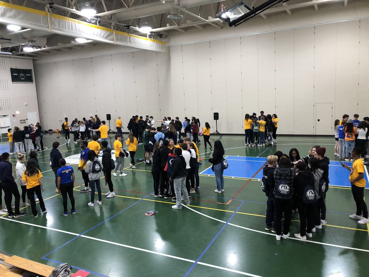 BlairAthletics's tweet photo. Team Bonding! #salcon https://t.co/eq45P7oeyy