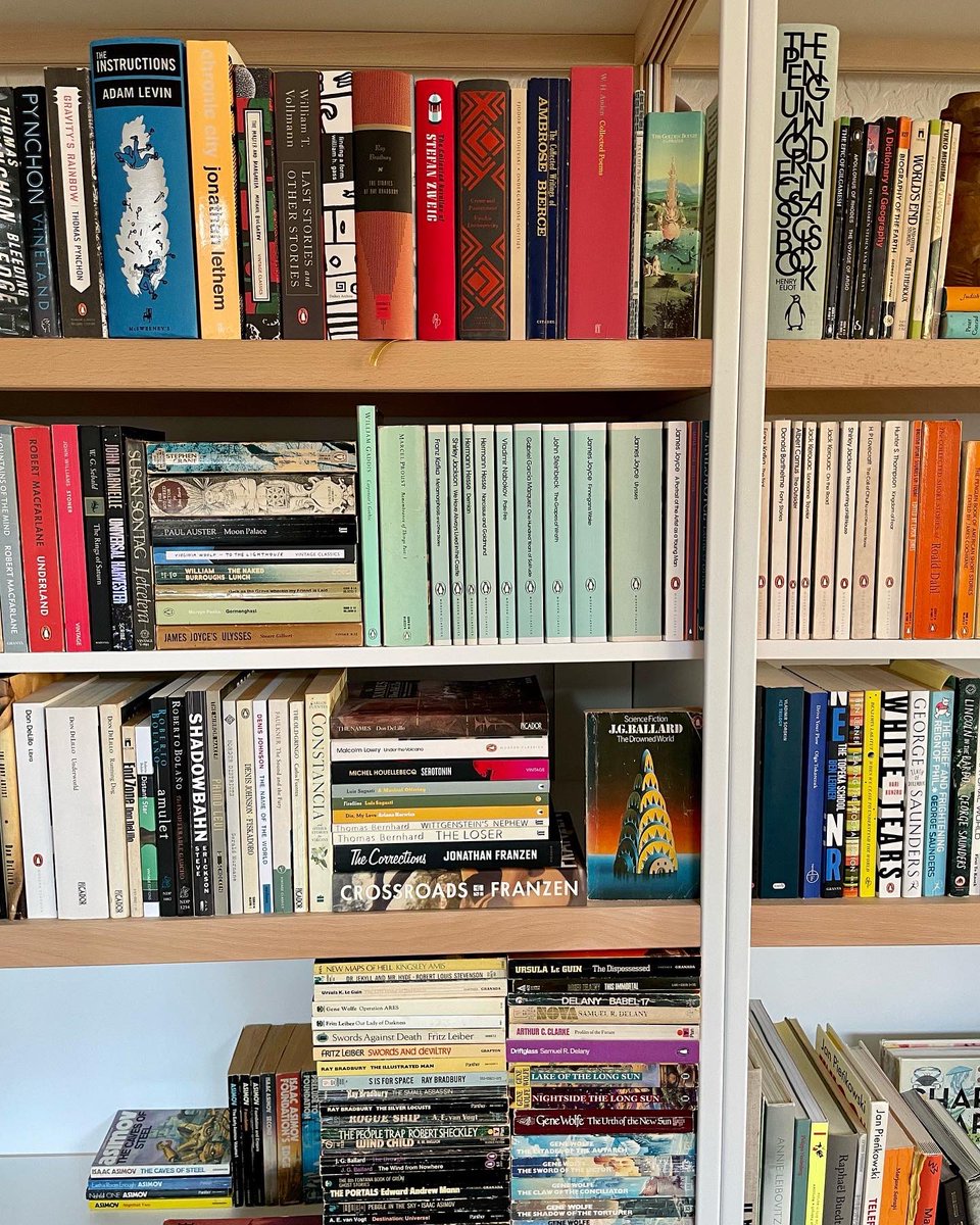 thelateauthor's tweet image. Okay, it’s been awhile since my last post. Some things happened; I moved houses and I got myself some proper bookshelves for the first time in life!
#bookshelves #movinghouses #currentlyread #readmorebooks #books #bookishlove #booktwitter