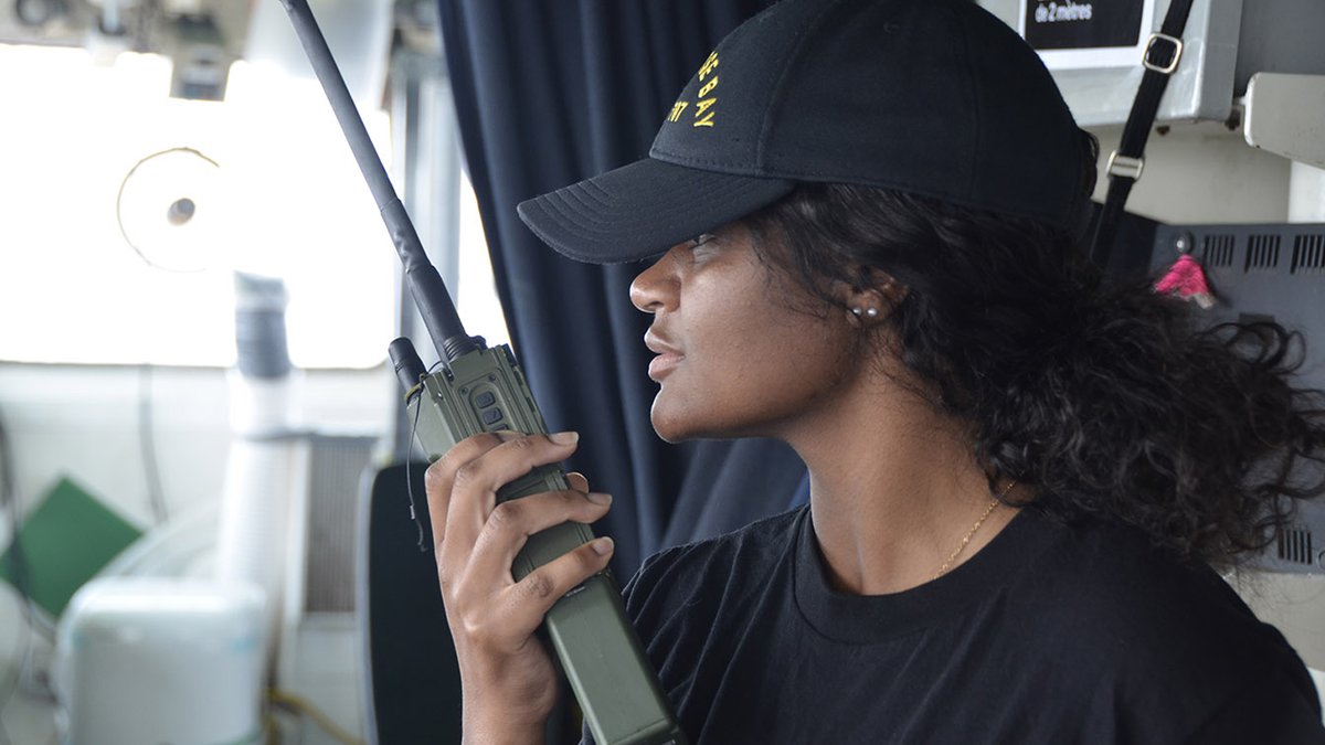 RoyalCanNavy's tweet photo. Meet Sailor 1st Class Martha Mbuyi-Kanyinda.
Arriving in Winnipeg from Kenya as a kid, now at age 23 she serves as a Naval Reservist with #HMCSChippawa and recently deployed on #OpPROJECTION West Africa in #HMCSGooseBay.
Full story 👉 https://t.co/uKkHsQoQhe https://t.co/B4jYb1zVz7