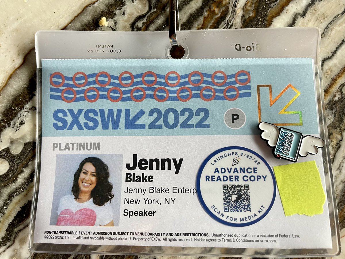 jenny_blake's tweet image. 👋 Good morning Texas! 💙 SH (@StrategicSteph) here on Jenny’s community team - super excited to be sharing live updates from her #SXSW2022 experience! 🤓🚀 LMK if you’re there — JB has a few advanced copies of her new book 📖 Free Time 📖 to share with you! 👯‍♀️💙 #ItsFreeTime