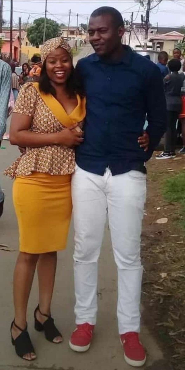 Mpumekhum's tweet photo. #YoungThrowback #FlashbackFriday https://t.co/mkSTomQyhD