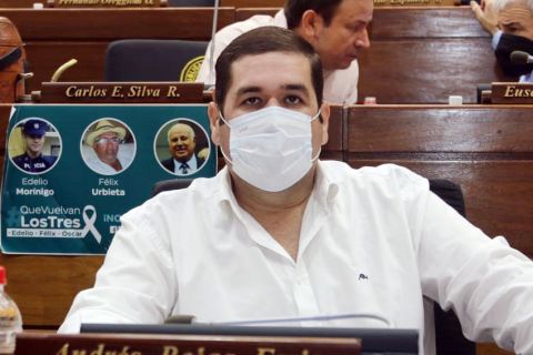 Propuesta de cambio a ley de SENABICO busca beneficiar acceso a la salud
diputados.gov.py/index.php/noti…
<a href="/senabicopy/">SENABICO Paraguay</a> <a href="/ARDIPUTADO/">Andres Rojas Feris</a>