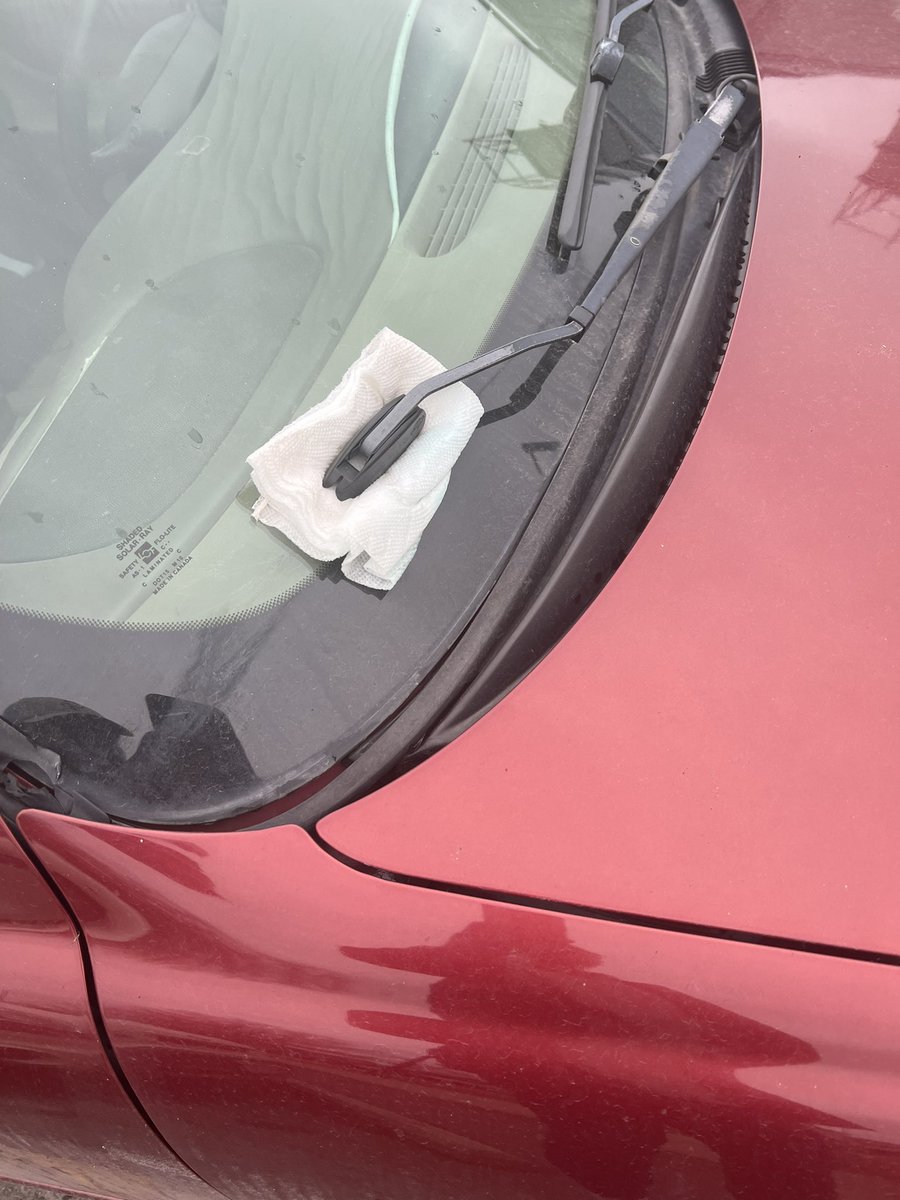codename_EN's tweet photo. Store run out of wipers? No worries it’s fine, @i_lldoitmyself https://t.co/S6Vxg5VrdE