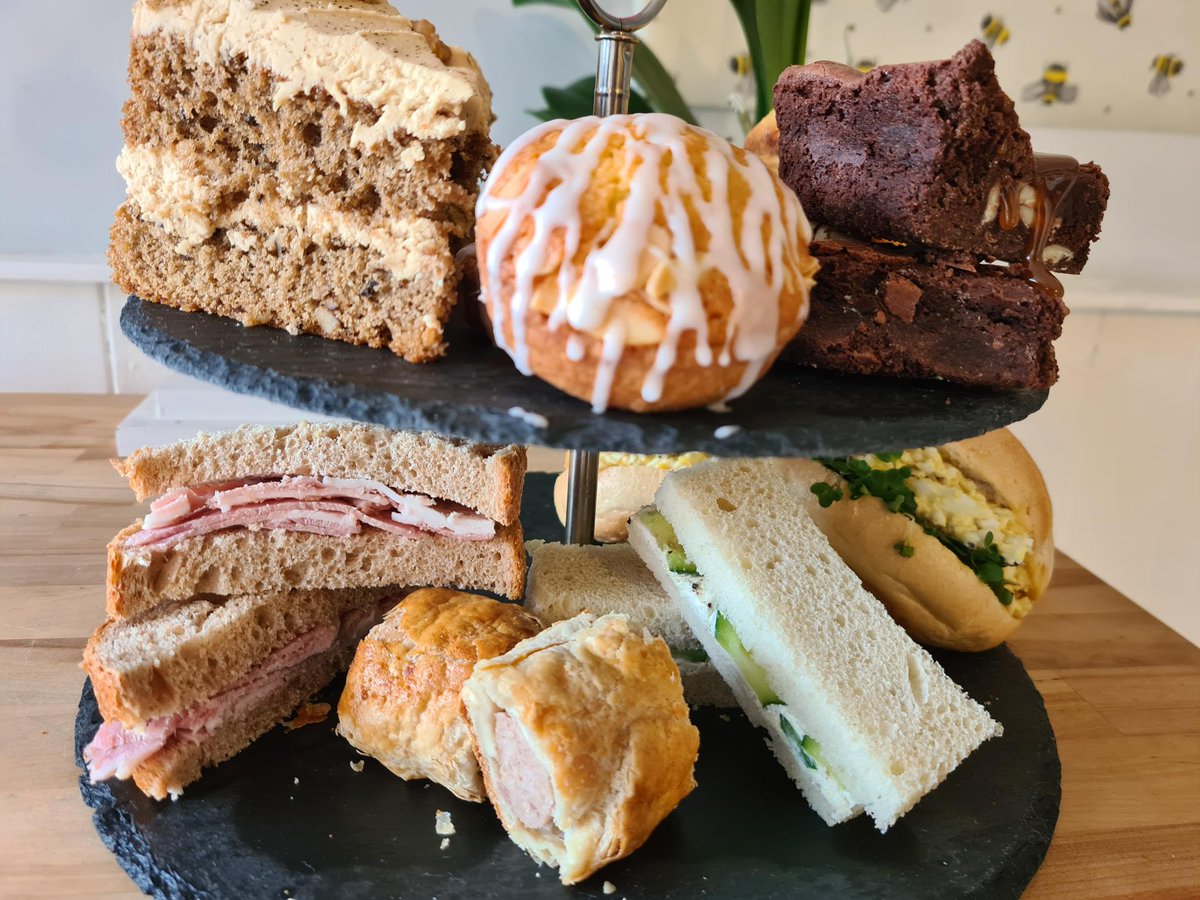 communibakes's tweet photo. This is your LAST CHANCE to pre-order our #MothersDay #AfternoonTea boxes. Each box costs £35 &amp; includes a selection of sweets, savouries &amp; scones with cream &amp; jam. Pre-order at https://t.co/XMmbb8O3TS and collect THIS SAT before 2pm – we’re on St James Road, #Southampton. https://t.co/f9UGODmHs4