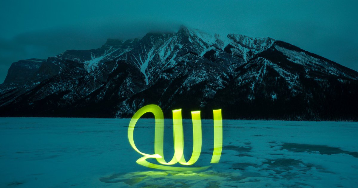 Intangible_Arts's tweet photo. Location: Minnewanka Lake, Banff.
Light Calligraphy is the art of writing in the air, performed in dark, using different sources of lights and a camera.
#LightPainting
#LightCalligraphy
#NFT
#NFTCommunity
#IntangibleArts
#Photography https://t.co/giwn241AI7