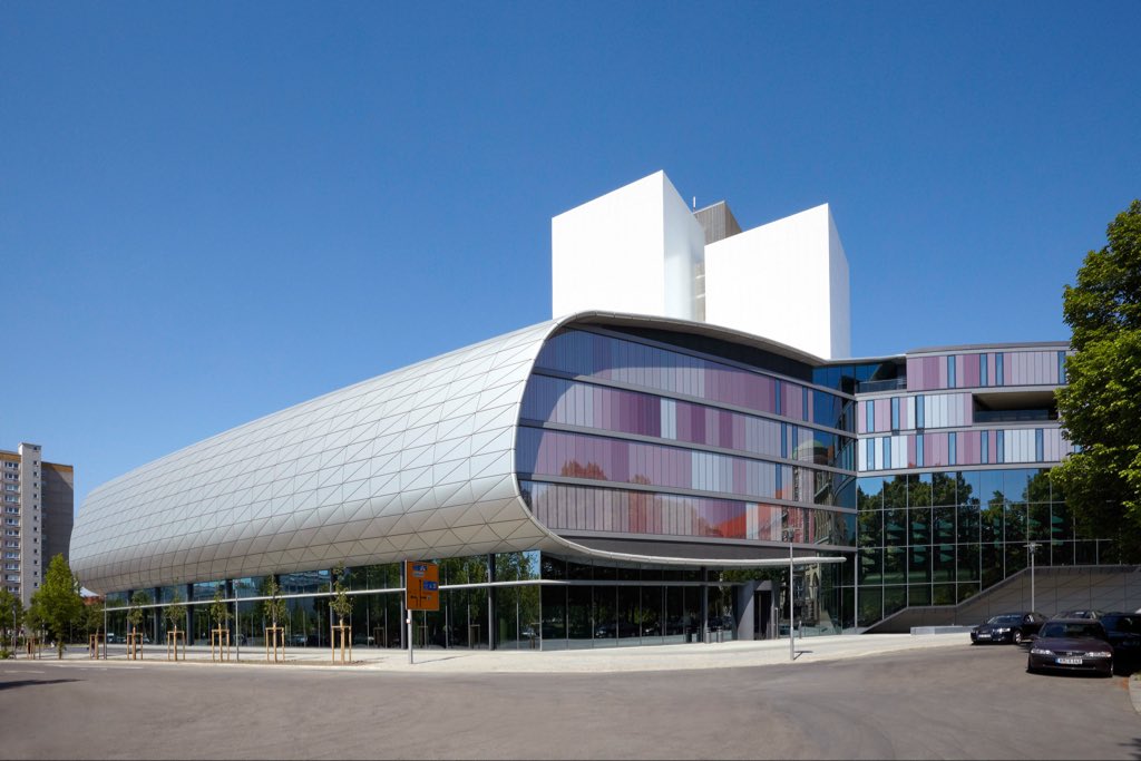 steadiwizard's tweet photo. @BizarreBuiIding National Library in Leipzig, Germany. (copyright by Orange Blu Building Solutions)

https://t.co/bMwkvO09gC https://t.co/HPwGw2DQGp