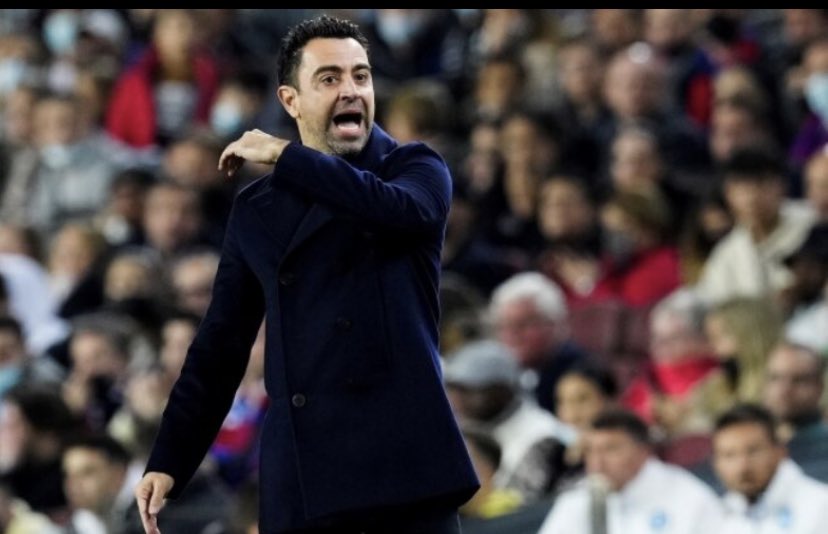 Barcelona - Galatasaray maçında Beşiktaşlı bir taraftardan Xavi'ye: Come to Beşiktaş.