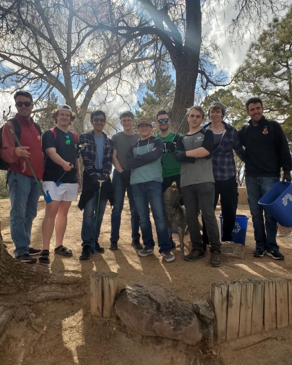 The members of Kappa Sigma were at it again picking up trash and separating out the recyclables. Here are the cleanup photos from the Duck Pond where they collected around 5 bags of trash and 3 bags of recycling. Thank you! #recycling #KappaSigma #ducks