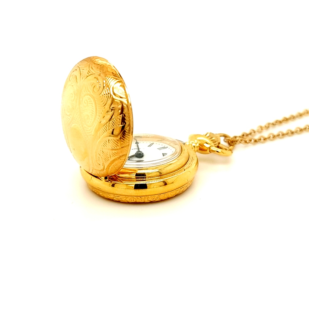 Godshaws's tweet photo. PENDANT WATCH 

Not into wearing a watch but don't want to rely on your phone for the time? Check out this pendant watch, intricately engraved, making a beautiful necklace as well as keeping you on time!

Available in our pre-owned collection online &amp; in store for only £49 https://t.co/eNmIplKs6q
