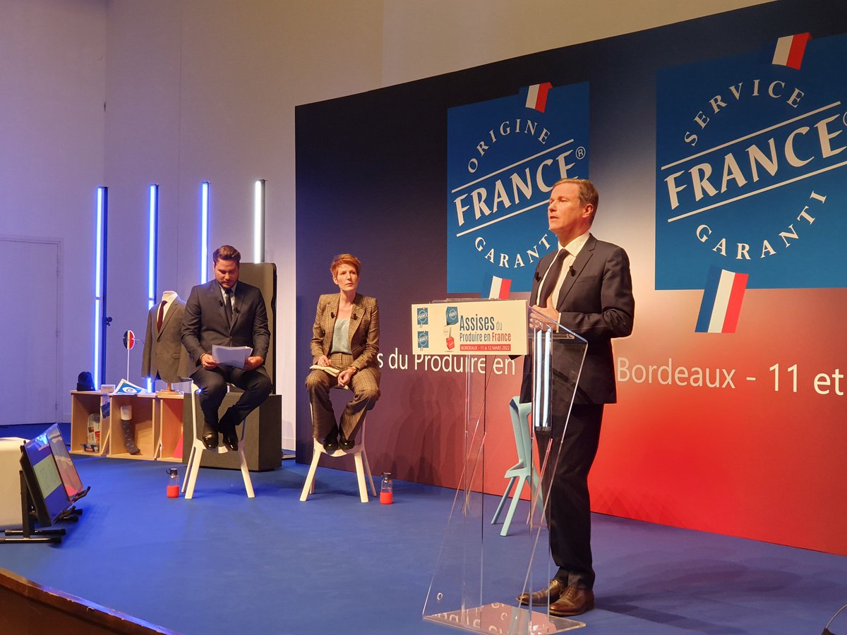 ici_gironde's tweet photo. Grand oral pour les candidats à la présidentielle aux Assises du produire en France de @Certif_OFG à #Bordeaux. 7 candidats ont envoyé un représentant défendre leur programme. 3 ont fait le déplacement eux-mêmes : Yannick Jadot, Jean Lassalle et Nicolas Dupont-Aignan. #APEF2022 https://t.co/V55UhlLnx9